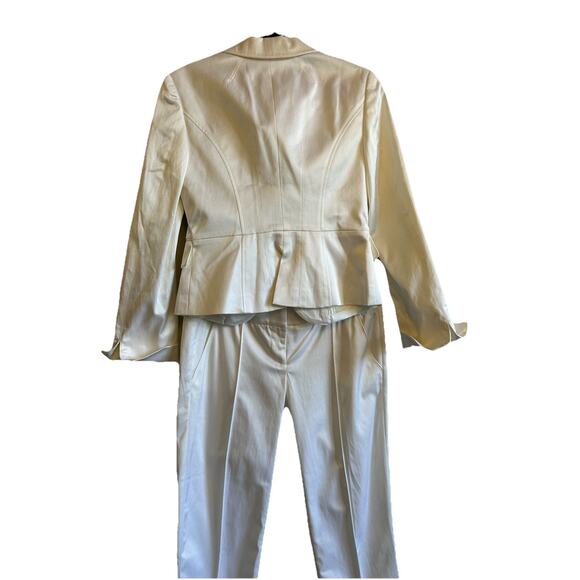 Y2K Office Siren Bebe Suit Sz 8 White Gold Buttons Luxury Blazer & Pants Classic - Picture 7 of 16